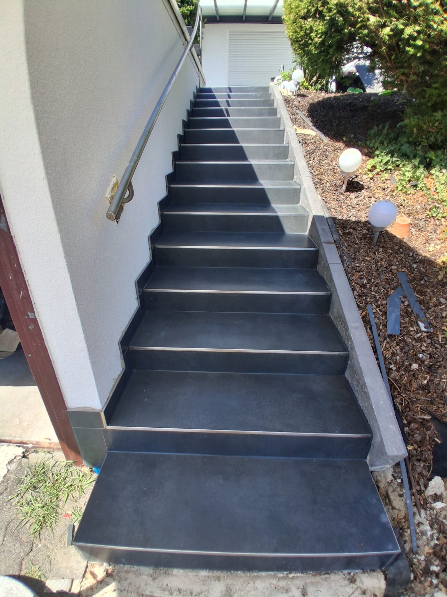 Nachher: Treppenhaus und Flur in Maintal