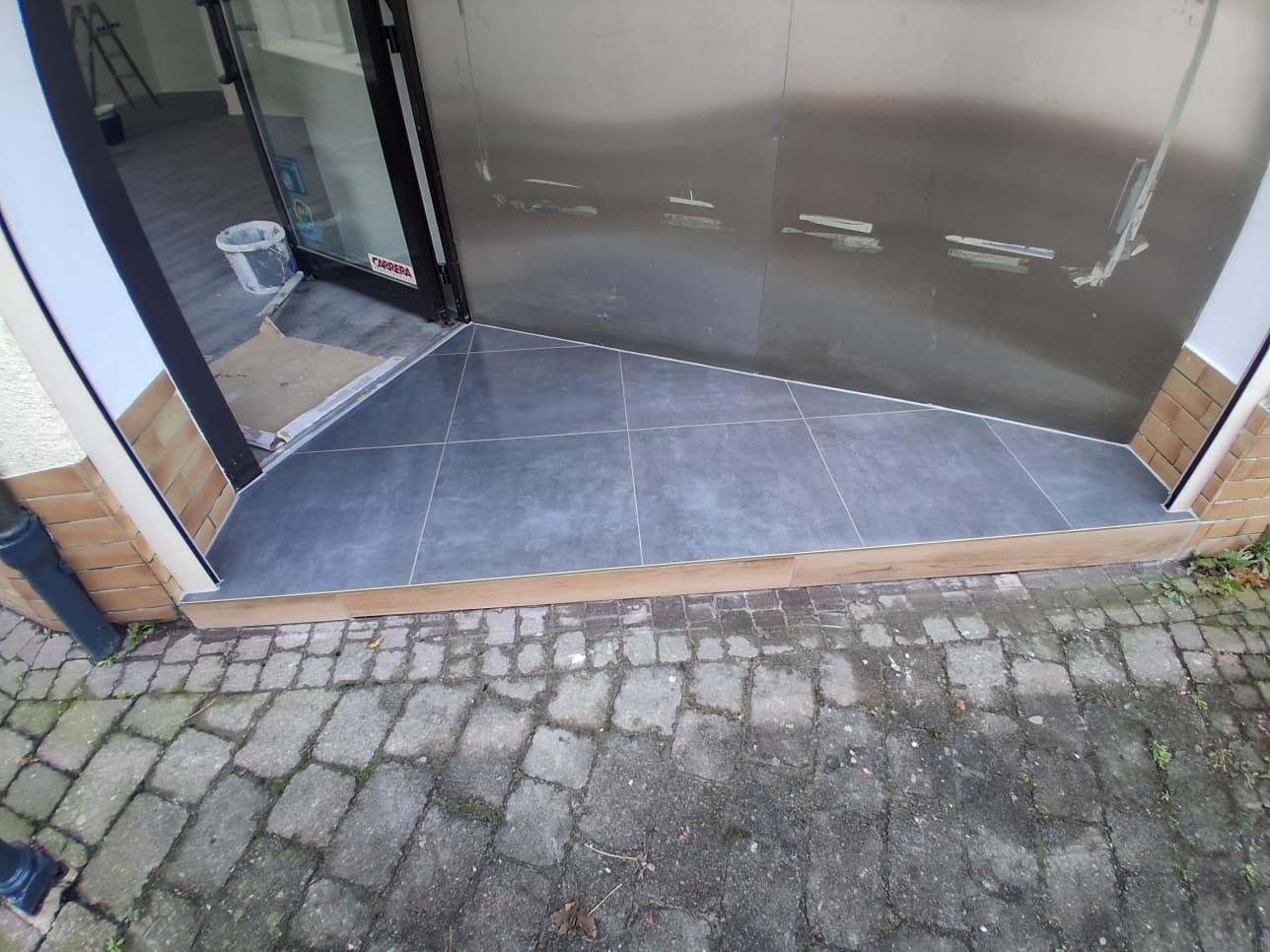 Nachher: Wohnbereich Modernisierung in Neu-Isenburg